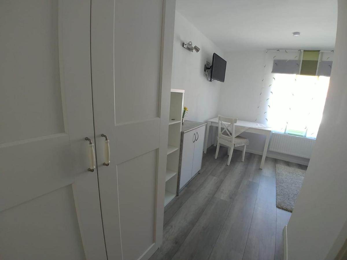 Apartmentvermietung Ingrid Bolkart - Landleben 6 Illertissen Kültér fotó