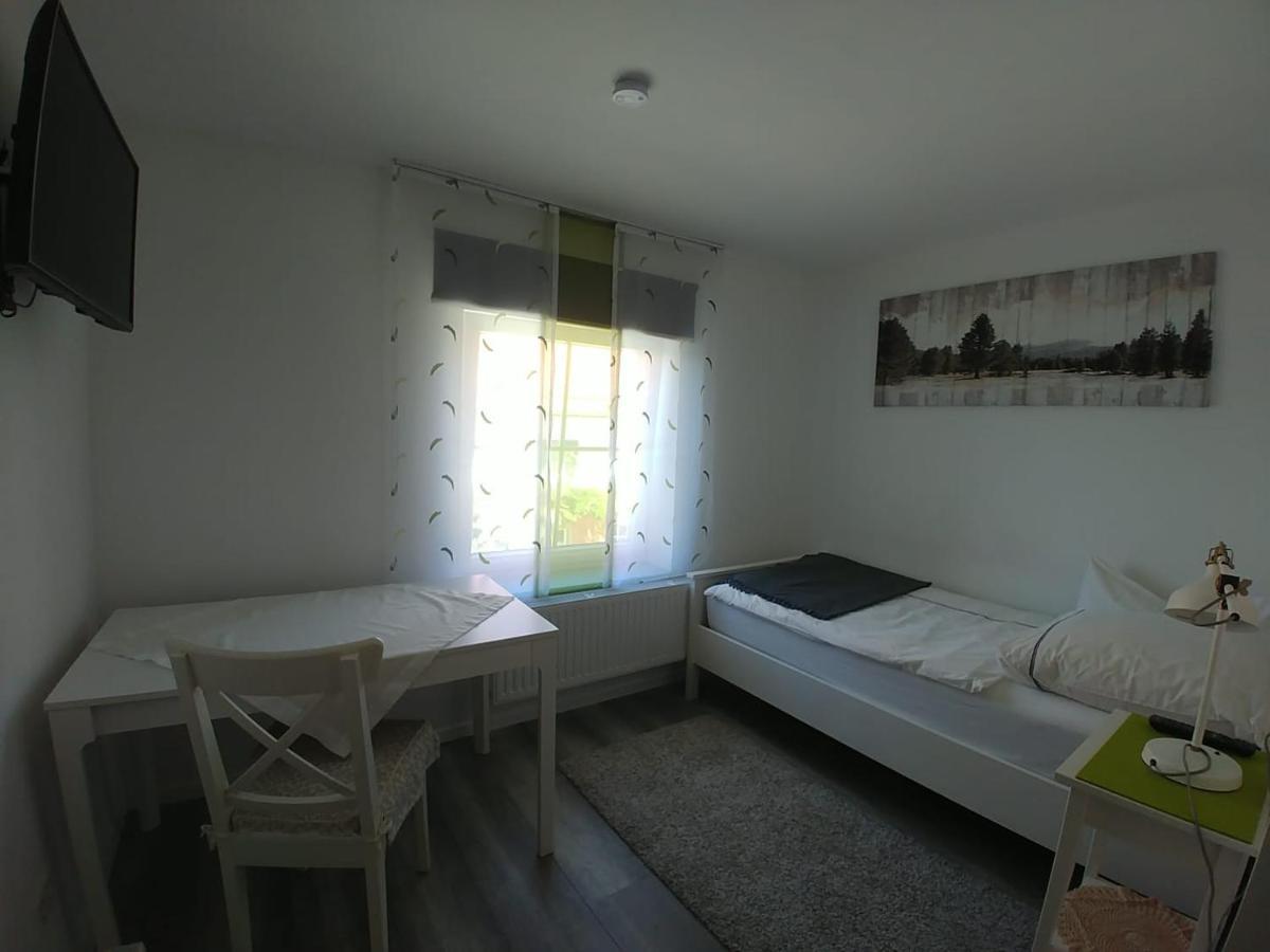 Apartmentvermietung Ingrid Bolkart - Landleben 6 Illertissen Kültér fotó